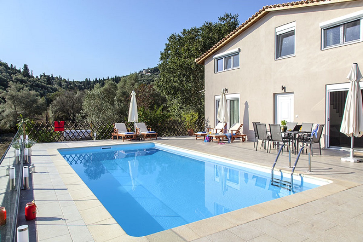 villa manos lygia lefkada outdoor area with private pool