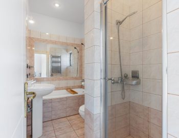 Bathroom with shower and tub