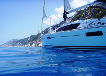 private yacht cruise greek islands 1