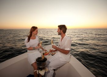 romantic private cruise greek villas 1