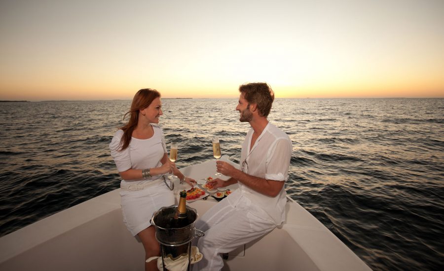 romantic private cruise greek villas