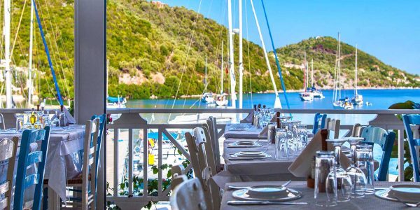 taverna-stavros-sivota-lefkada-restaurant-reservations-luxury-experiences-sivota-greece-02-owk8w0m54f59vbbhzvydx7yi6v2hzfqimt3adrkk3c