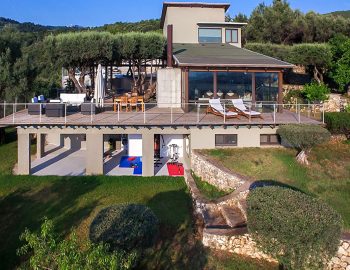 villa apanemia apolpena lefkada greece private accommodation