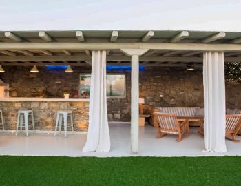 villa-assa-mykonos-greece-cyclades-islands-outdoor-bar-and-lounge-area
