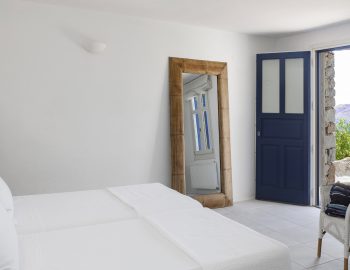 villa-athina-agios-lazaros-mykono-greece-bedroom-luxury
