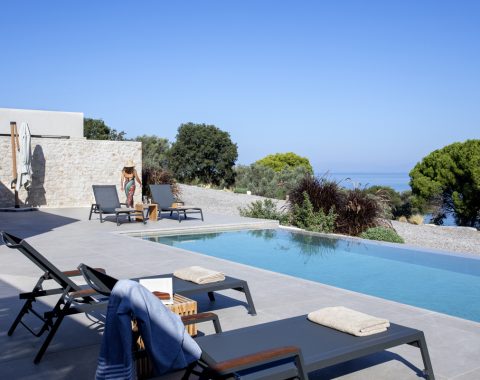 villa dafni theros estate mainland greece cover photo