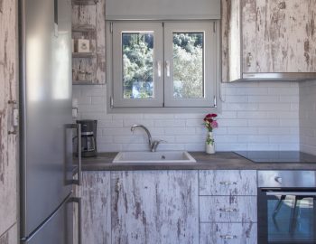 villa dioni tsoukalades lefkada fully equipped kitchen