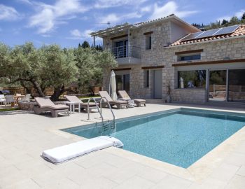 villa dioni tsoukalades lefkada private pool area