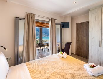 villa drakatos ostria vasiliki lefkas double bedroom with sea view