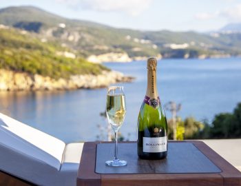villa ena zavia resort sivota greece luxury
