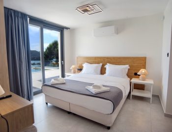 villa haris nidri lefkada bedroom king size white grey window view