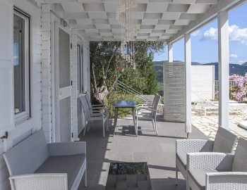 villa-kathisma-vasiliki-cottage-lefkada-greece-adults-only-accommodation-entrance-view