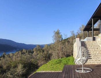 villa luca geni desimi lefkada greece swinging chair feature with view of vlicho bay 1