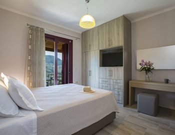 villa magnolia mikros gialos lefkada greece bedroom with balcony