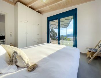 villa saphora ammouso lefkada greece bedroom bed window