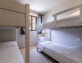 villa-scorpios-pogonia-paleros-greece-bedroom-with-bunk-beds