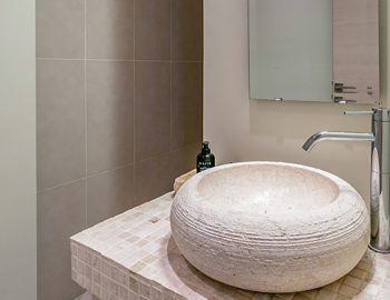 villa-scorpios-pogonia-paleros-greece-luxury-bathroom