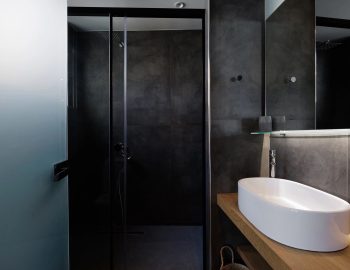 villa yahli lefkada bathroom luxury