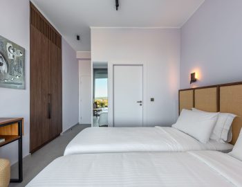 z4 luxury villa alpha lefkada greece single beds bedroom tv